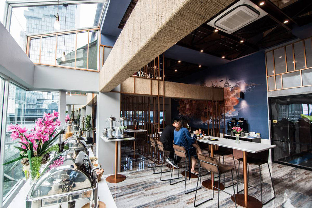 曼谷是隆未曾遇见克罗斯精选酒店 外观 照片